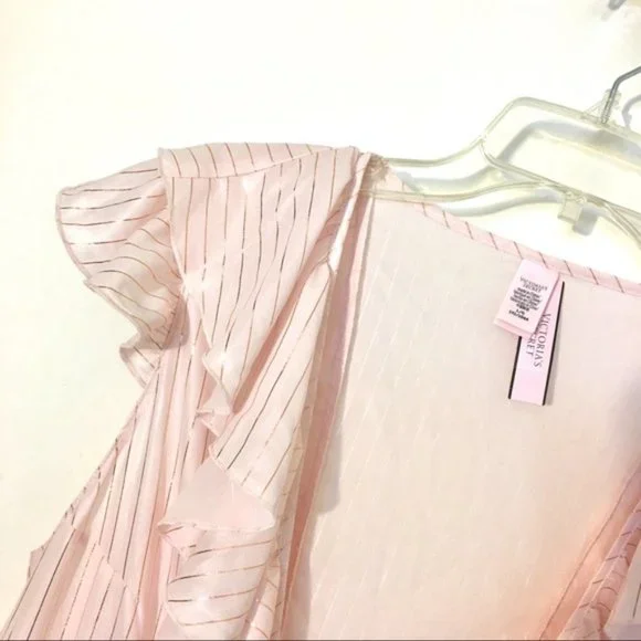 NEW VICTORIA’s SECRET Rose Accent Ruffled ROBE